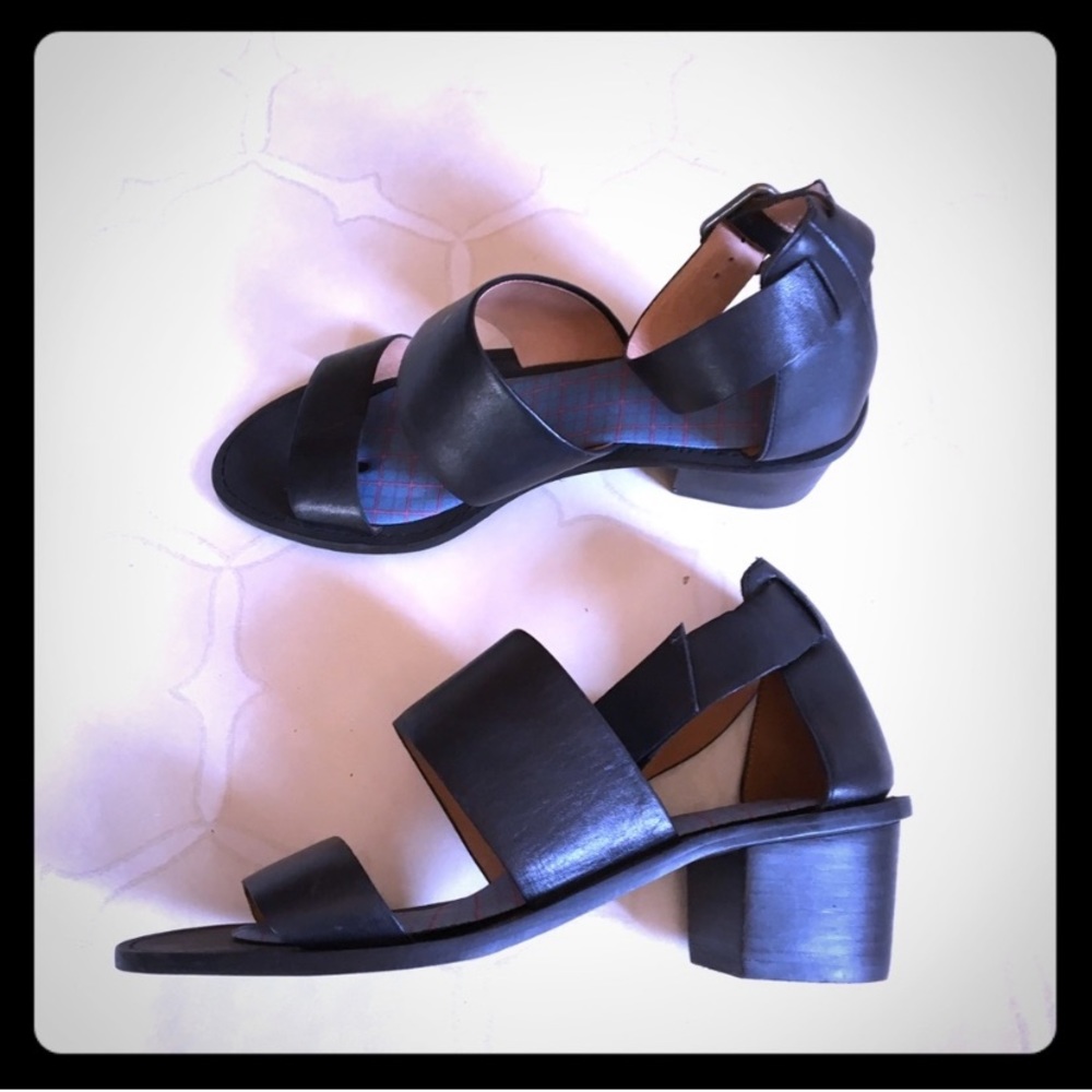Madewell black leather chunky heals size 8